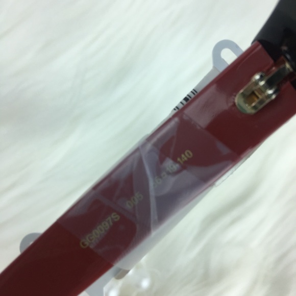 ✅SOLD ✅Gucci Sunglasses Deep Red and Black - Picture 4 of 8